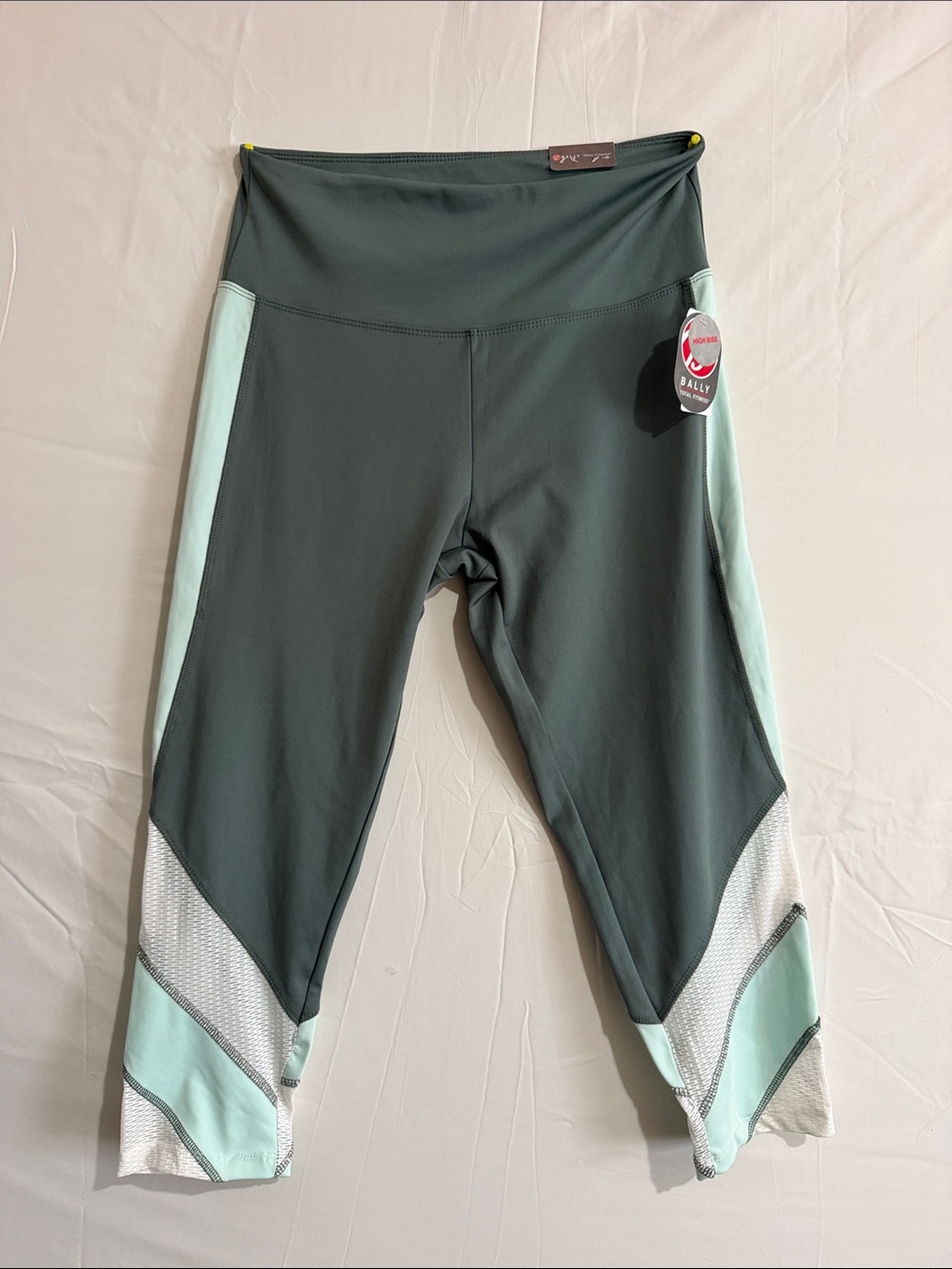 Bally total Fitness workout pants high-rise
